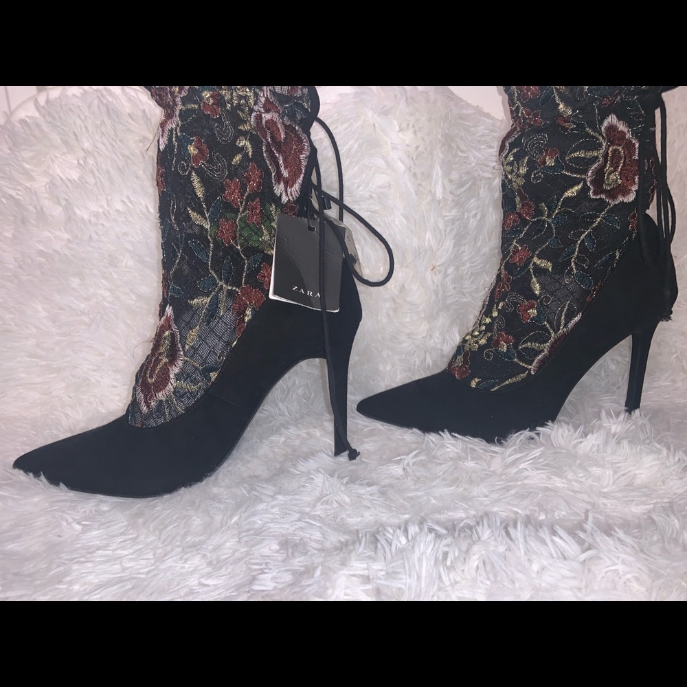 ZARA BLACK SUEDE HEEL.